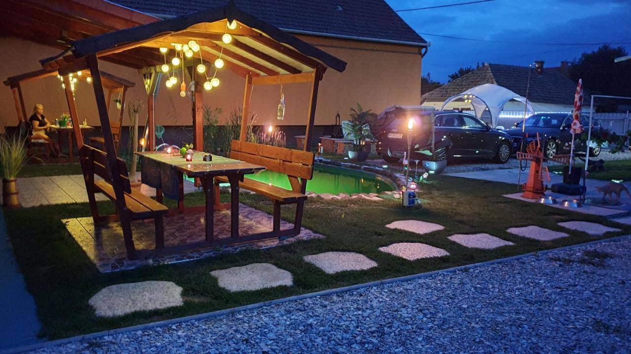 Grevia Apartmanok Poroszló Dış mekan fotoğraf